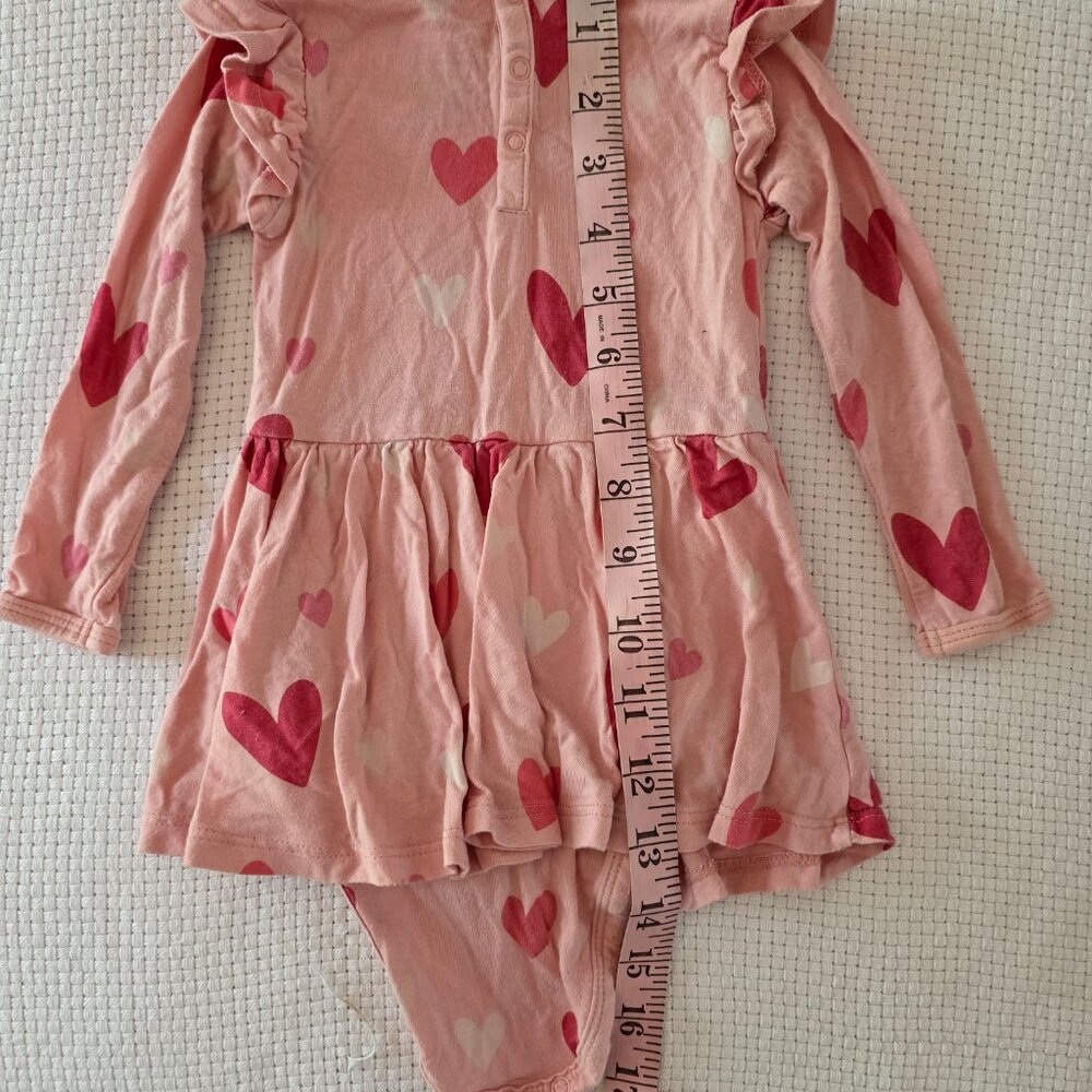 💖 Kyte Baby Twirl Onesie + Bib | Pink Hearts | 6–12 Months - Picture 9 of 15